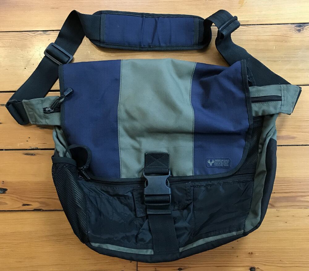 American Eagle Outfitters Nylon Blue Gray Computer Bike Messenger Courier Bag